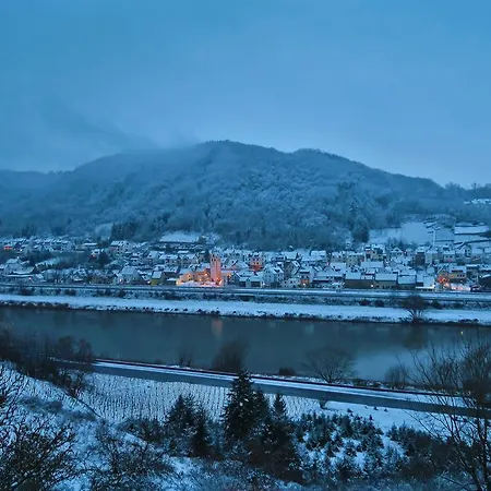 Haus Am Würzlaysteig * Lehmen