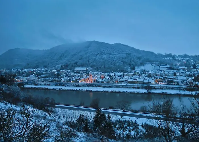 Haus Am Wuerzlaysteig * Lehmen