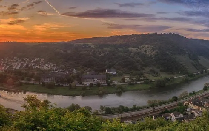 Haus Am Wuerzlaysteig Lehmen