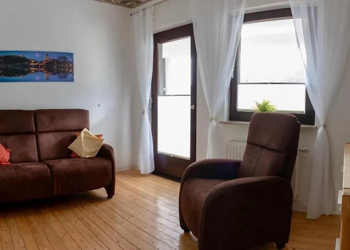 아파트 Haus Am Wuerzlaysteig *