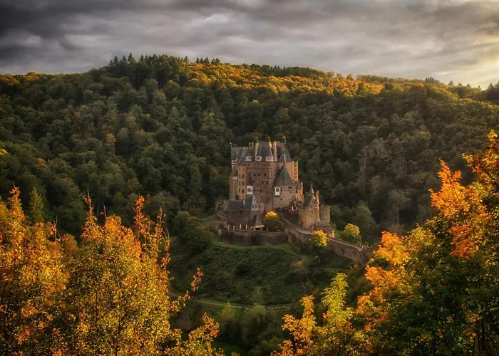 Haus Am Wuerzlaysteig * Lehmen